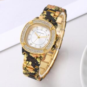 BURBERR_Y BLOOM BLACK CHAIN - J180